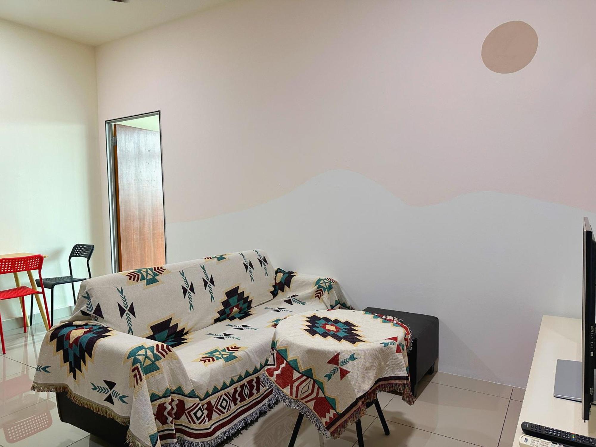 Palazio Serviced Apartment In Mount Austin Near Aeon Ikea Toppen Hsi Johor Bahru Exterior photo